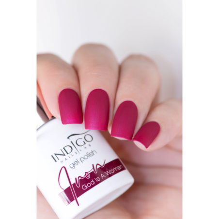 God Is a Woman Verniz Gel 7ml